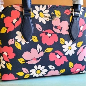 Kate spade satchel crossbody